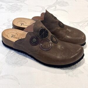 ThinkJulia Size (EU-10) Women's Leather Brown Clog Shoes
